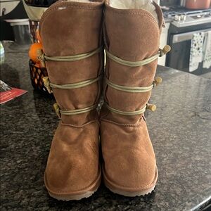 Brown Suede Boots with Toggle Accents